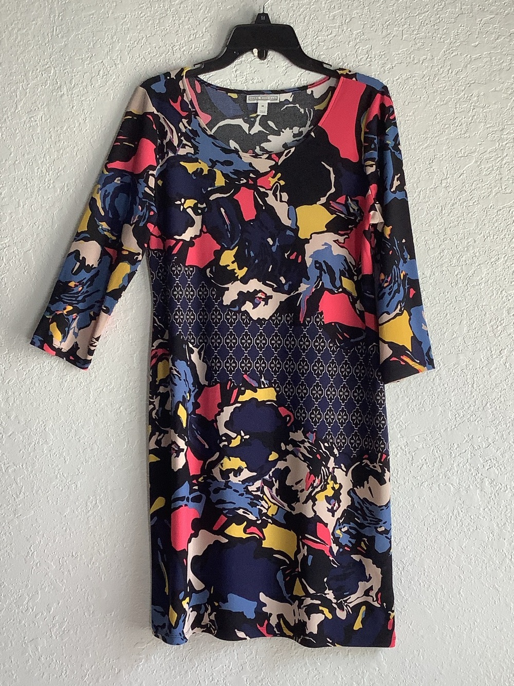 Dana Buchman Abstract Floral Multicolor Scoop Neck Top